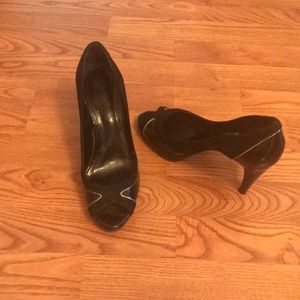 Ann Taylor black surpass peep toe heels